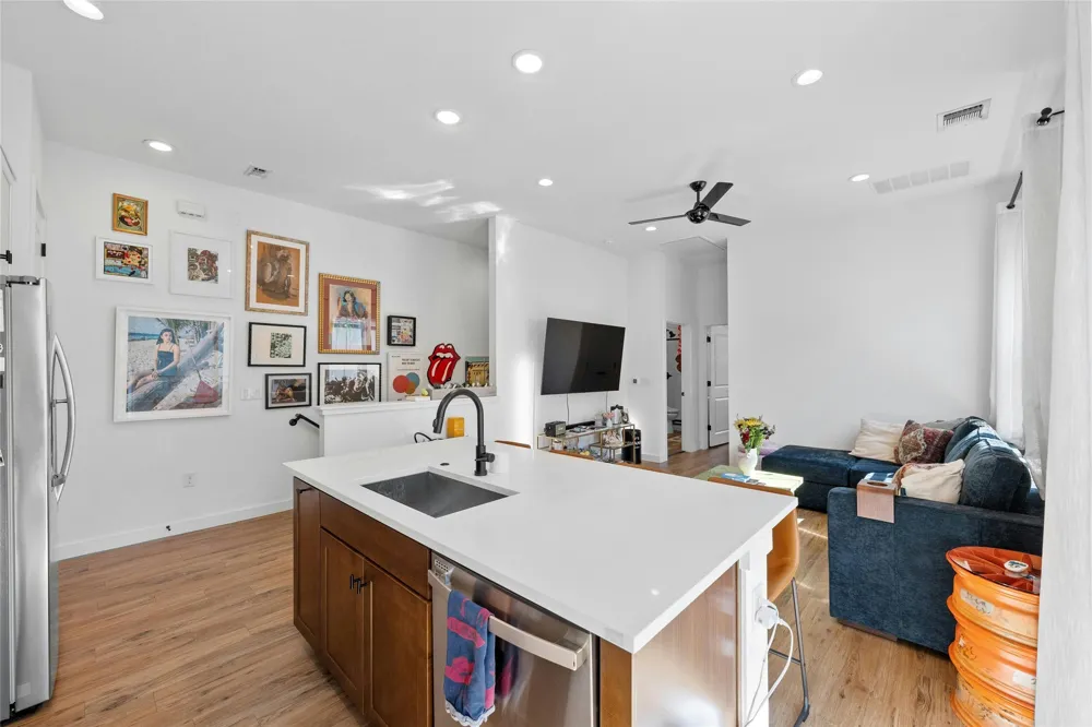 3809 Valley View Road #19 Austin, TX 78704