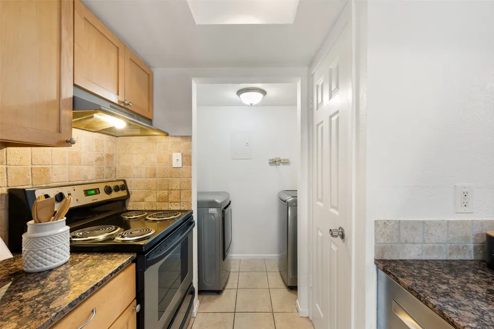 3627 Menchaca Road #105 Austin, TX 78704