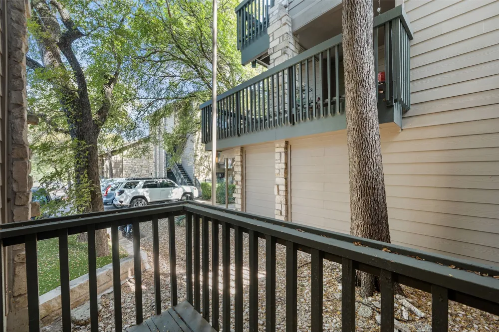 3627 Menchaca Road #105 Austin, TX 78704