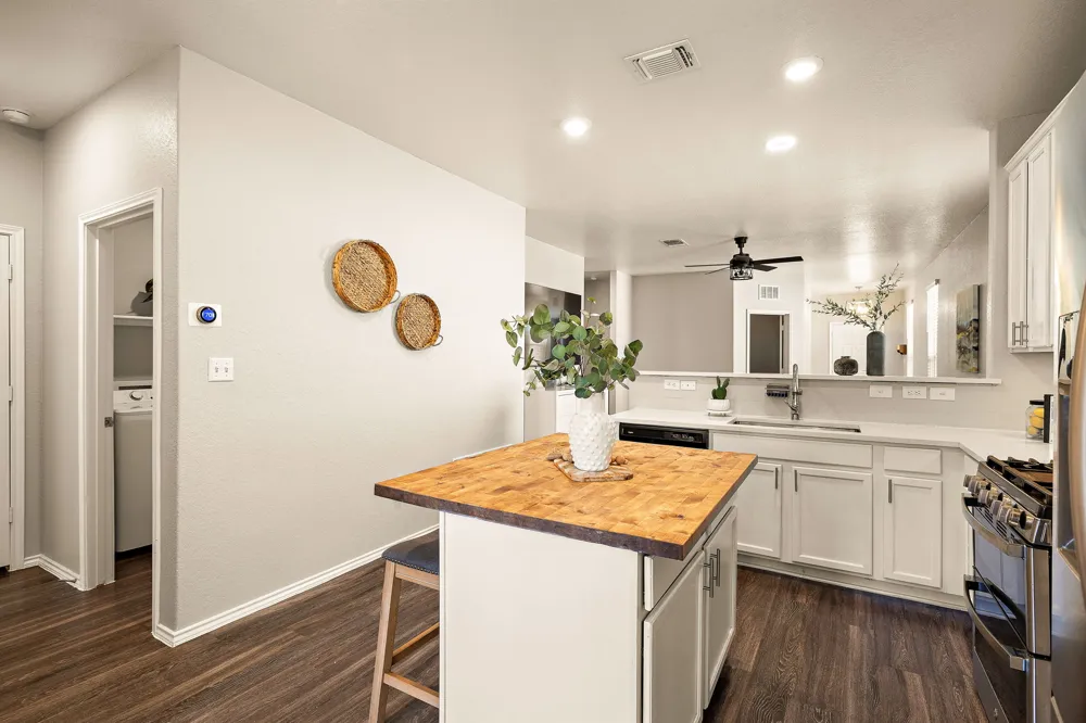 323 Zuma Drive Liberty Hill, TX 78642