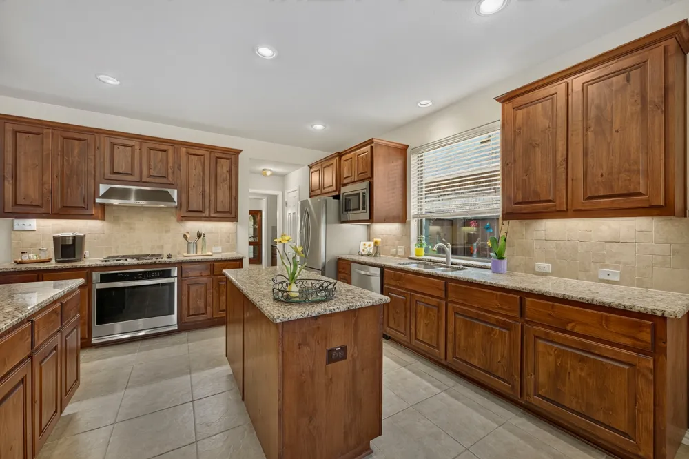 3813 Campfire Drive Cedar Park, TX 78613