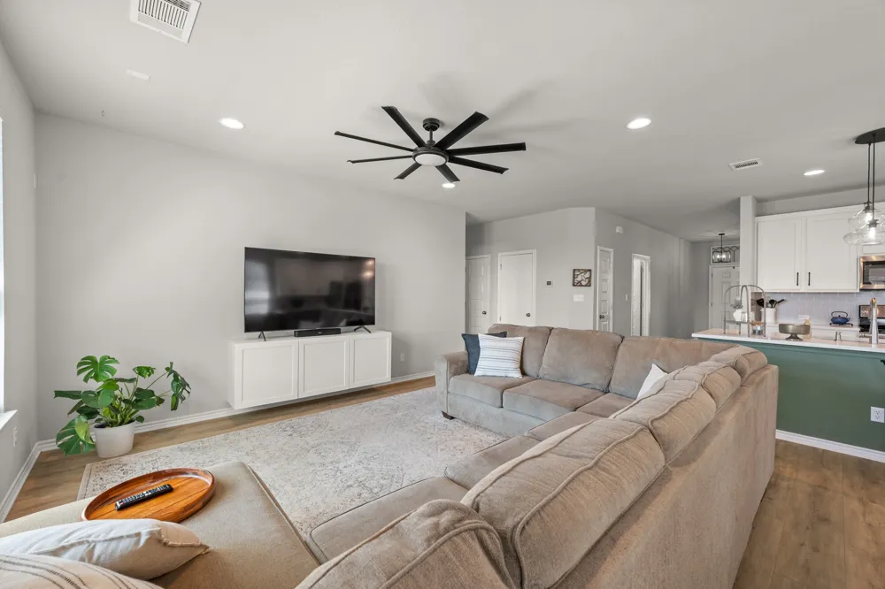 248 Syrah Court Leander, TX 78641