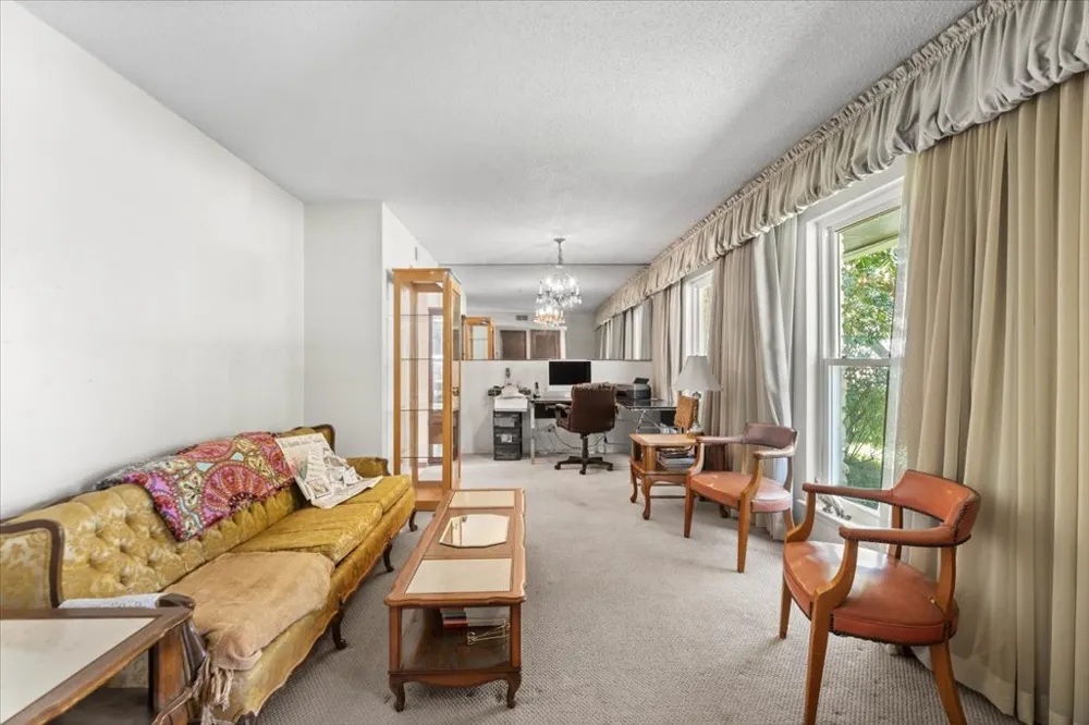 7108 Meadowood Drive Austin, TX 78723