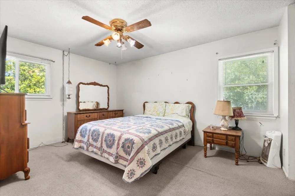 7108 Meadowood Drive Austin, TX 78723