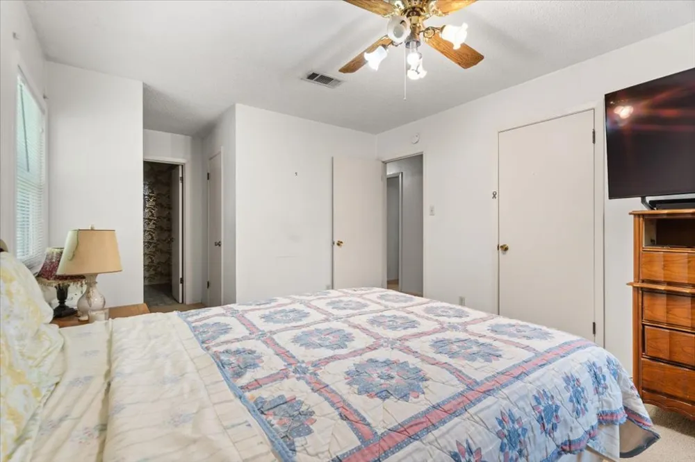7108 Meadowood Drive Austin, TX 78723