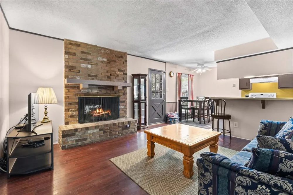 7108 Meadowood Drive Austin, TX 78723