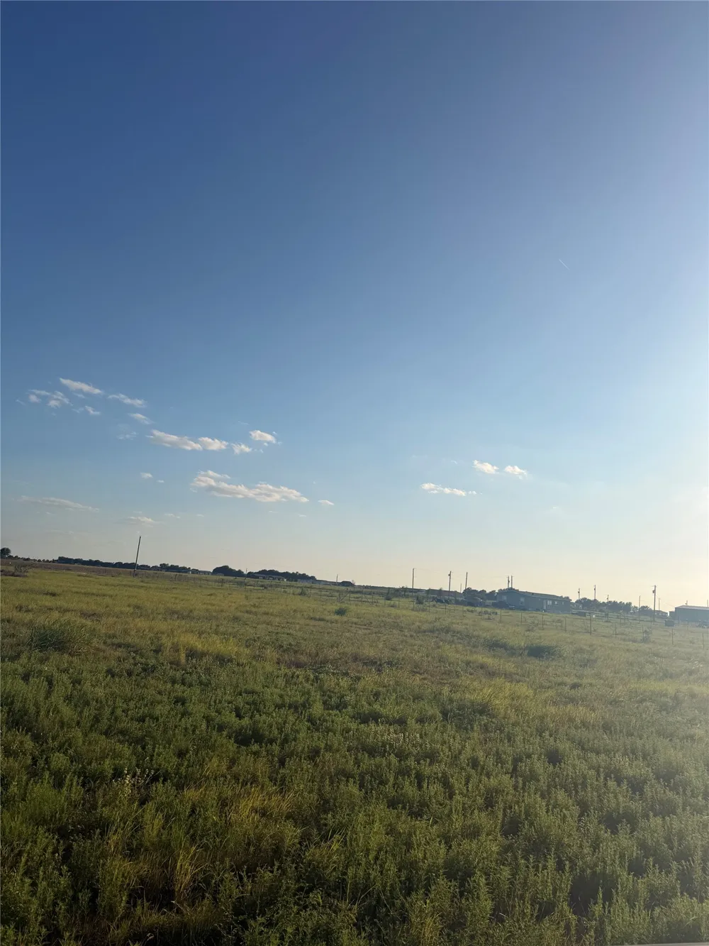 437 CR 423 Taylor, TX 76574