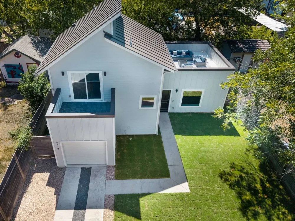 917 Vargas Road #B Austin, TX 78741