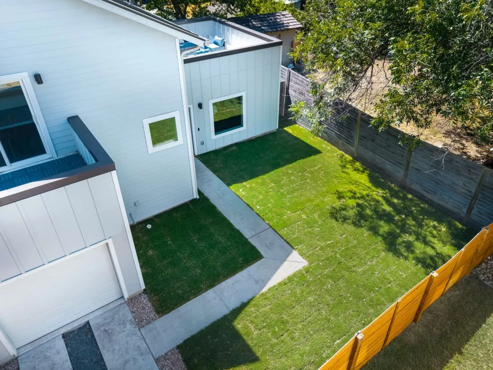 917 Vargas Road #B Austin, TX 78741