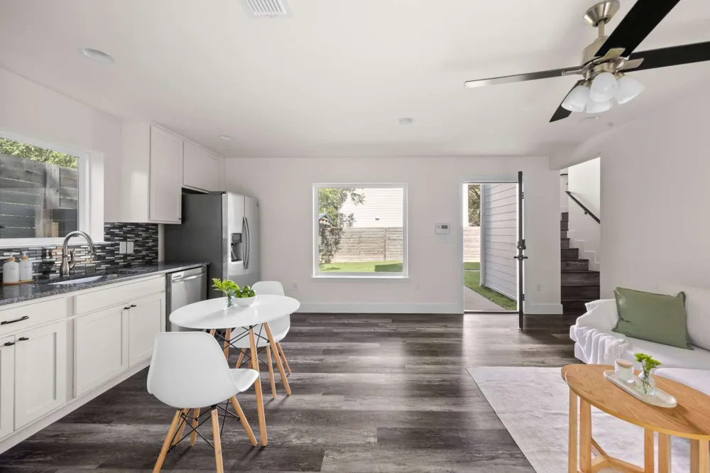 917 Vargas Road #B Austin, TX 78741