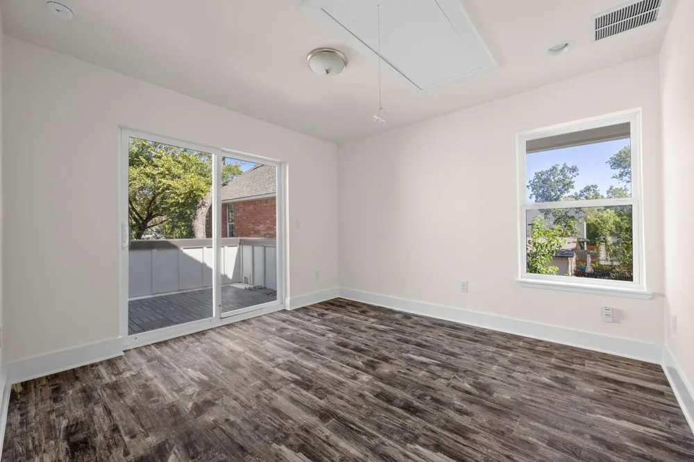 917 Vargas Road #B Austin, TX 78741