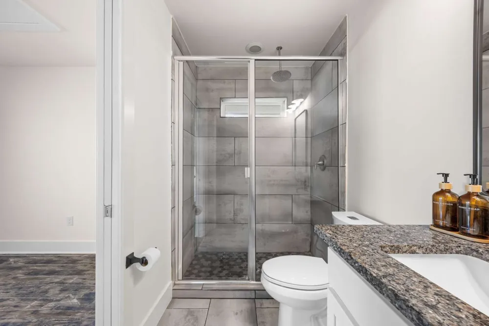 917 Vargas Road #B Austin, TX 78741