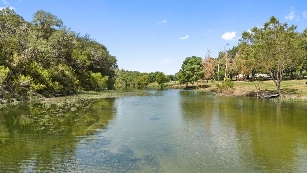 3764 Ranch Road 1623 Blanco, TX 78606