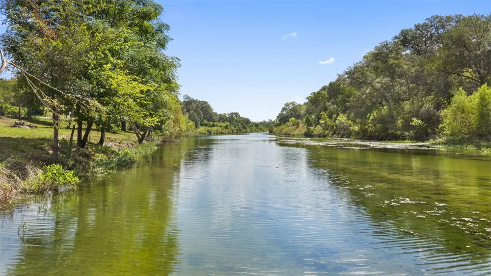 3764 Ranch Road 1623 Blanco, TX 78606