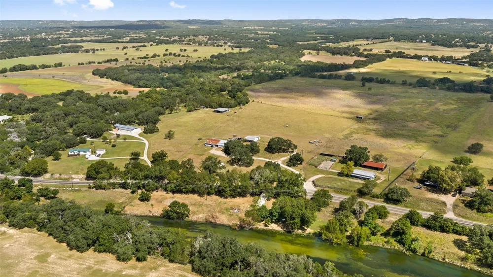 3764 Ranch Road 1623 Blanco, TX 78606