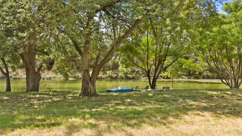 3764 Ranch Road 1623 Blanco, TX 78606