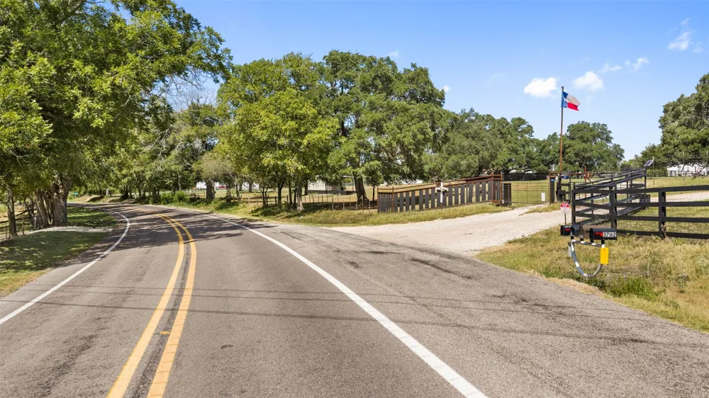 3764 Ranch Road 1623 Blanco, TX 78606