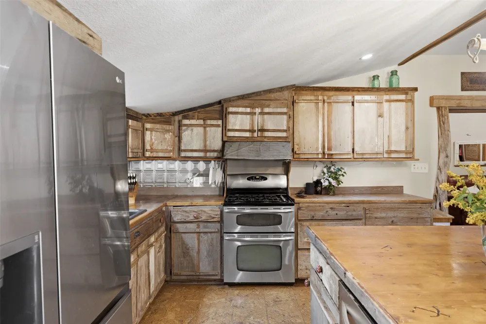 3764 Ranch Road 1623 Blanco, TX 78606