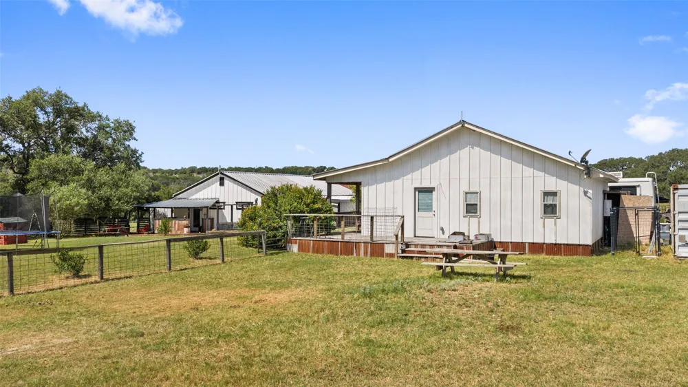 3764 Ranch Road 1623 Blanco, TX 78606