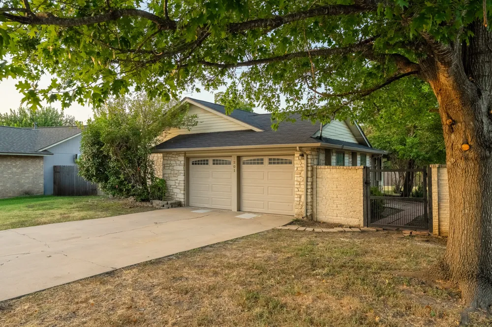 1201 Wayne Drive Round Rock, TX 78664