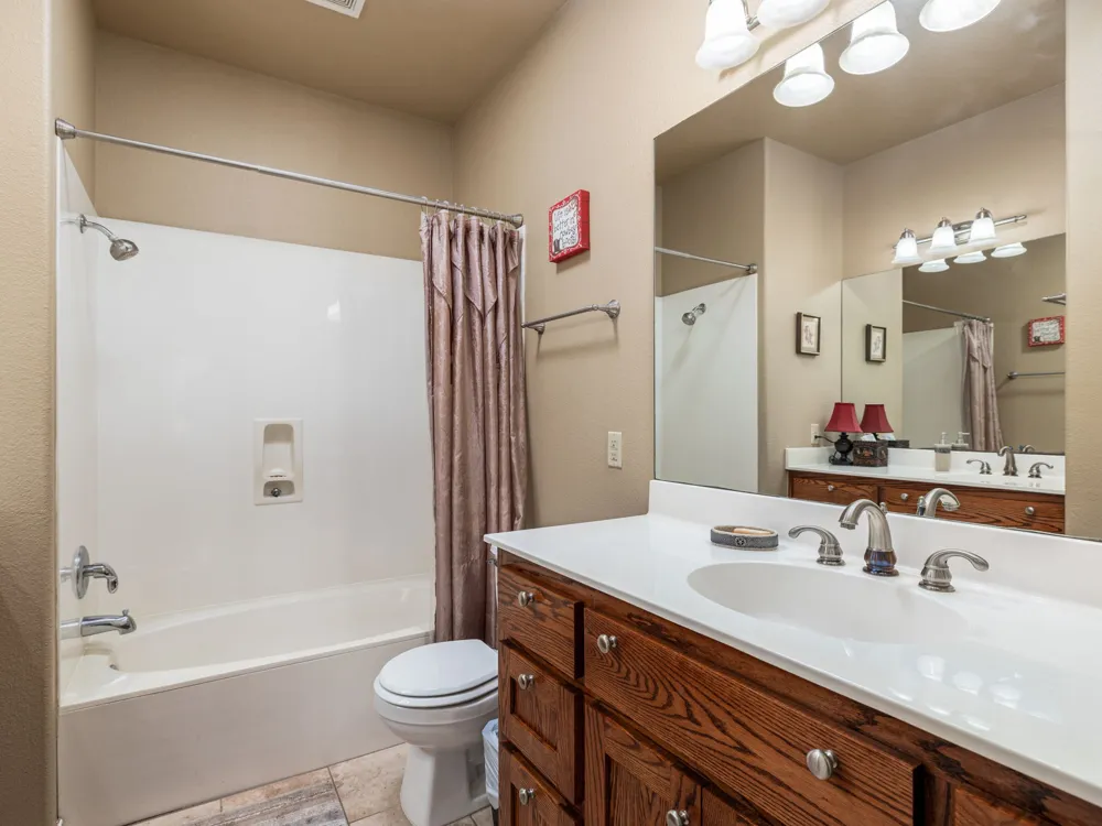 1801 County Road 470 Coupland, TX 78615