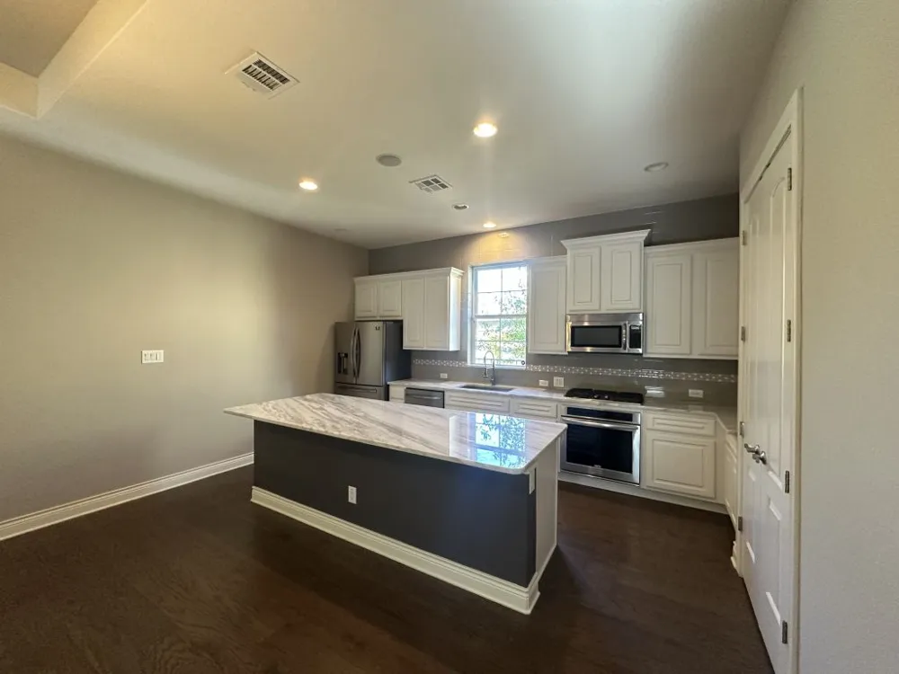 210 Versilia Circle Lakeway, TX 78734