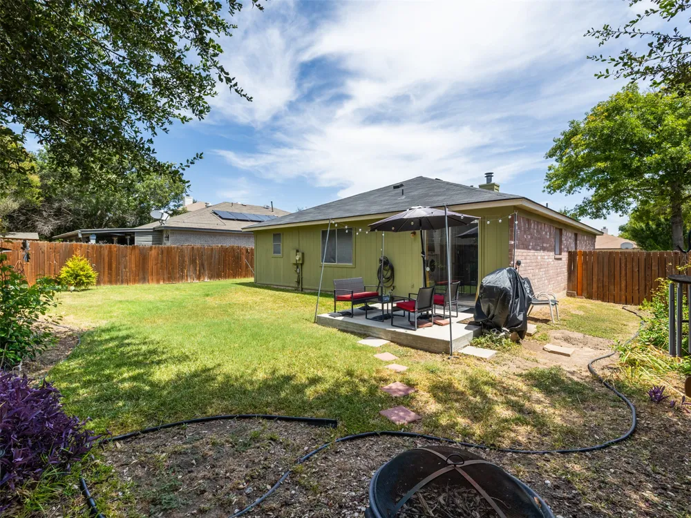 1104 Laurelleaf Drive Pflugerville, TX 78660