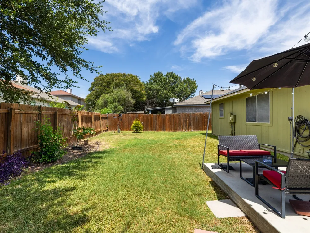 1104 Laurelleaf Drive Pflugerville, TX 78660