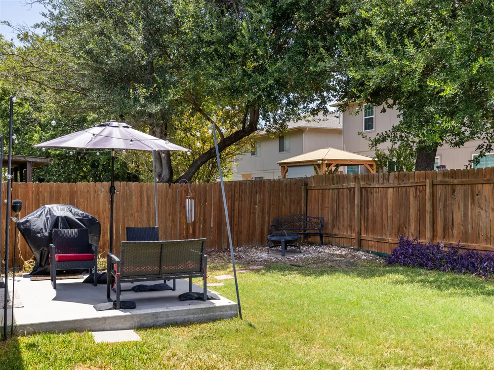 1104 Laurelleaf Drive Pflugerville, TX 78660