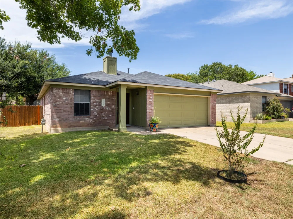 1104 Laurelleaf Drive Pflugerville, TX 78660