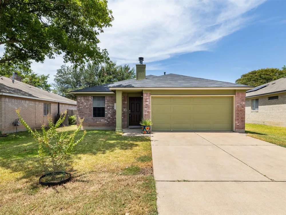 1104 Laurelleaf Drive Pflugerville, TX 78660