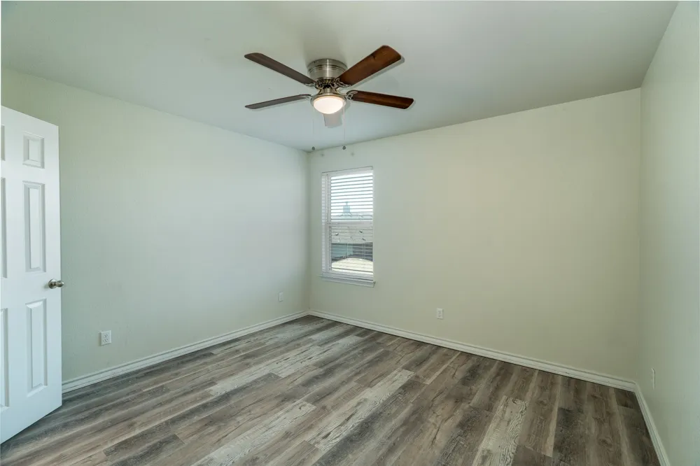 17108 Lathrop Avenue Pflugerville, TX 78660