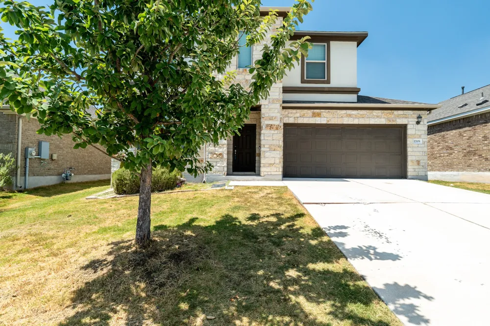 17108 Lathrop Avenue Pflugerville, TX 78660