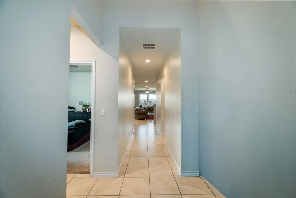 17108 Lathrop Avenue Pflugerville, TX 78660