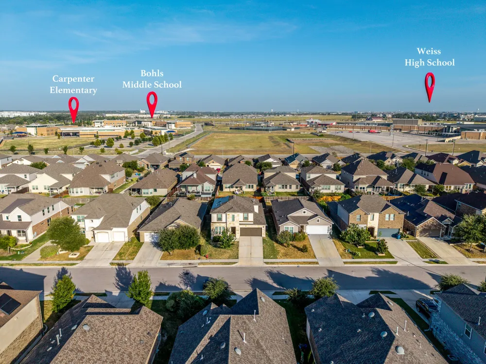 17108 Lathrop Avenue Pflugerville, TX 78660