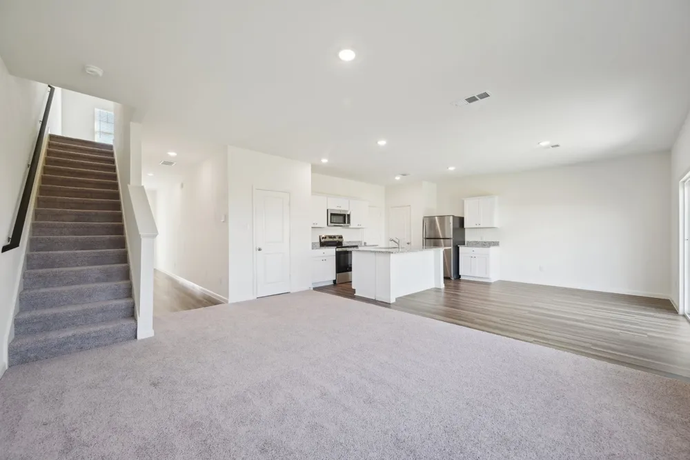 14505 Sage Bloom Lane Elgin, TX 78621