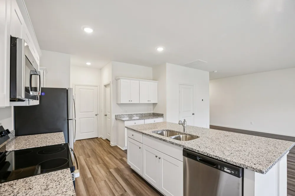 607 Lagoon Drive Maxwell, TX 78656