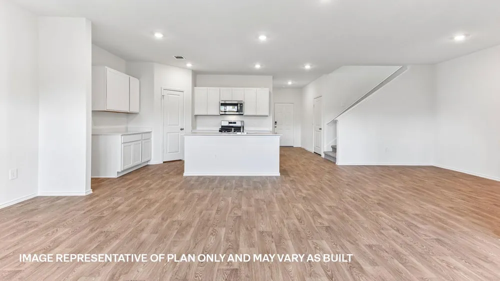 12117 Silverston Tree Bend Mustang Ridge, TX 78610