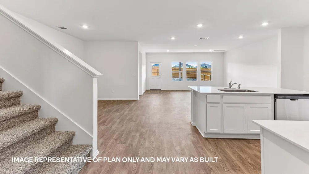 12117 Silverston Tree Bend Mustang Ridge, TX 78610