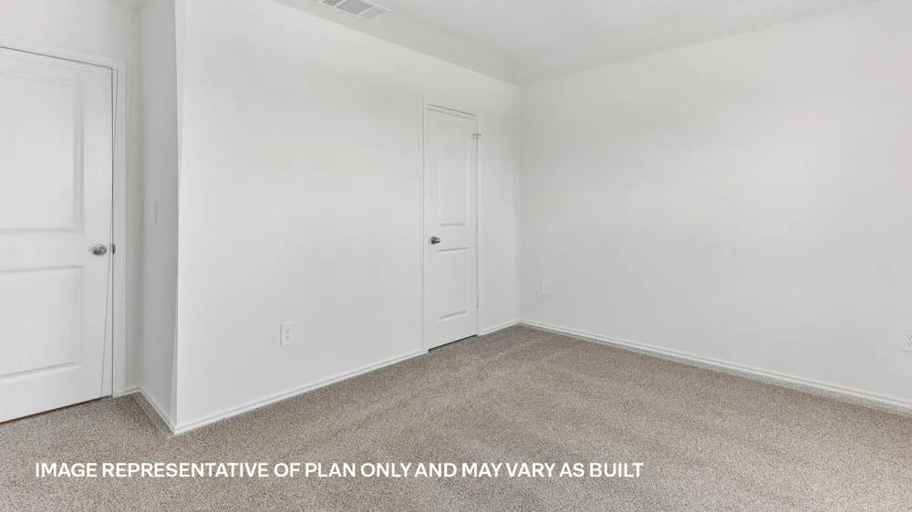 12117 Silverston Tree Bend Mustang Ridge, TX 78610