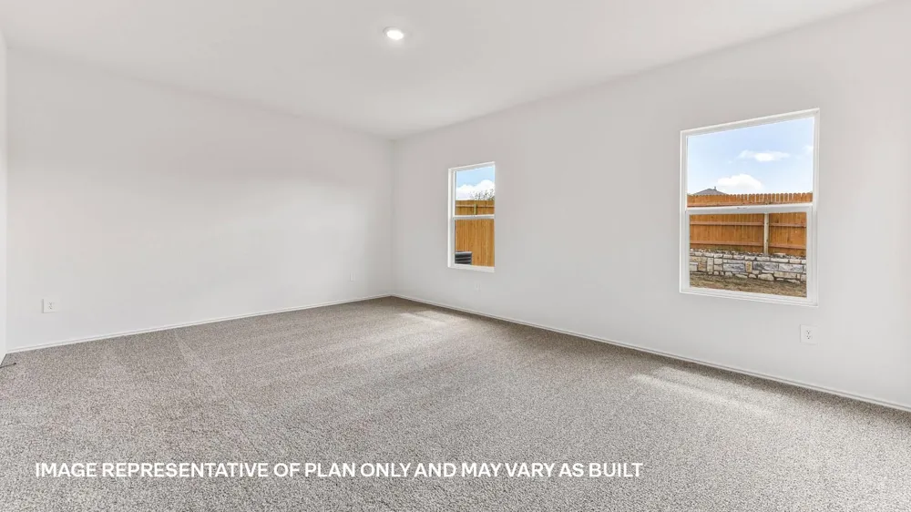 12117 Silverston Tree Bend Mustang Ridge, TX 78610