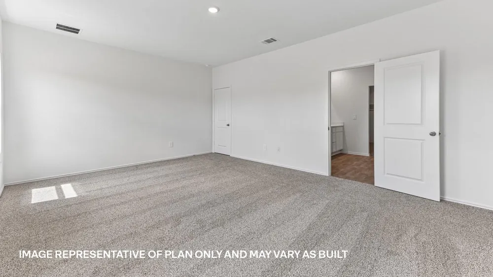 12117 Silverston Tree Bend Mustang Ridge, TX 78610