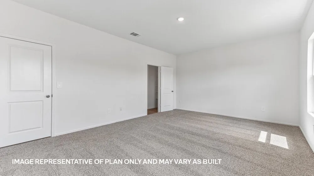 12117 Silverston Tree Bend Mustang Ridge, TX 78610