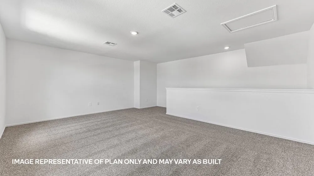 12117 Silverston Tree Bend Mustang Ridge, TX 78610