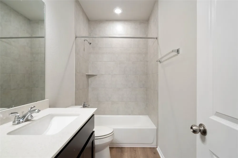 20004 Lee Lane Lago Vista, TX 78645