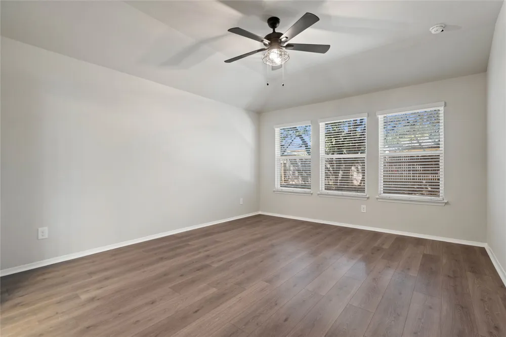 20004 Lee Lane Lago Vista, TX 78645