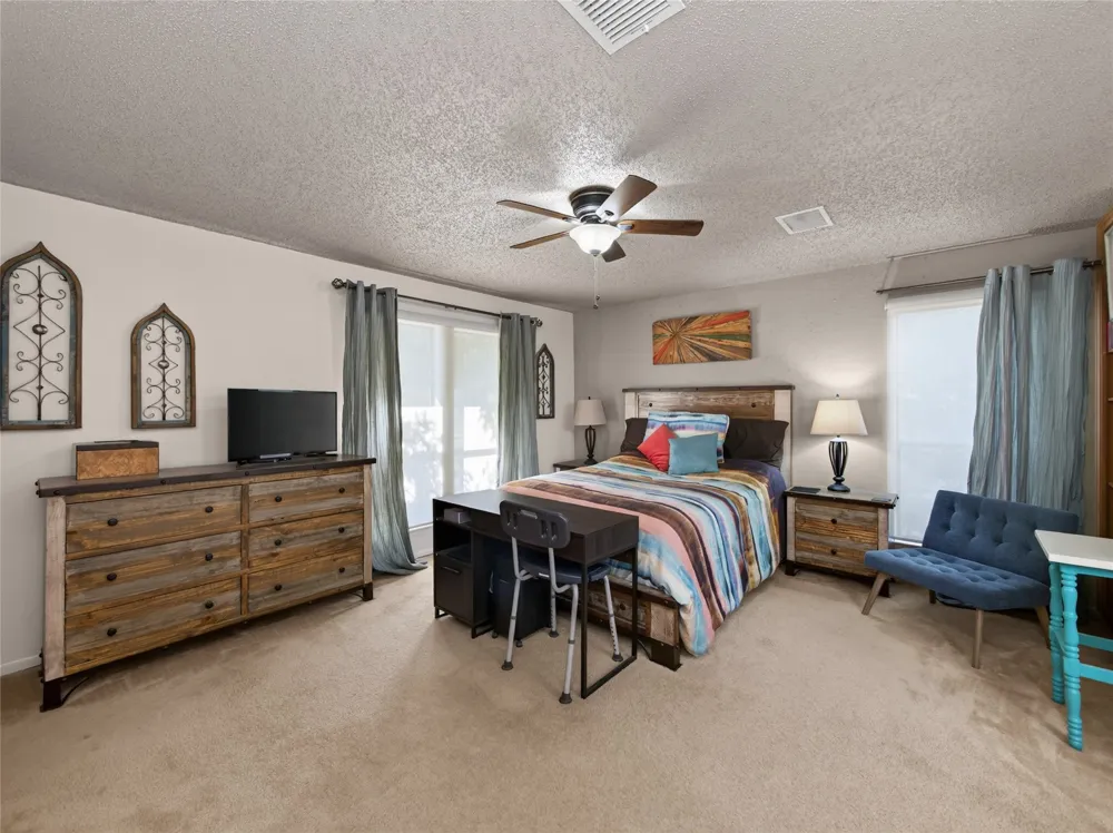 706 Clayton Nolen Drive Horseshoe Bay, TX 78657