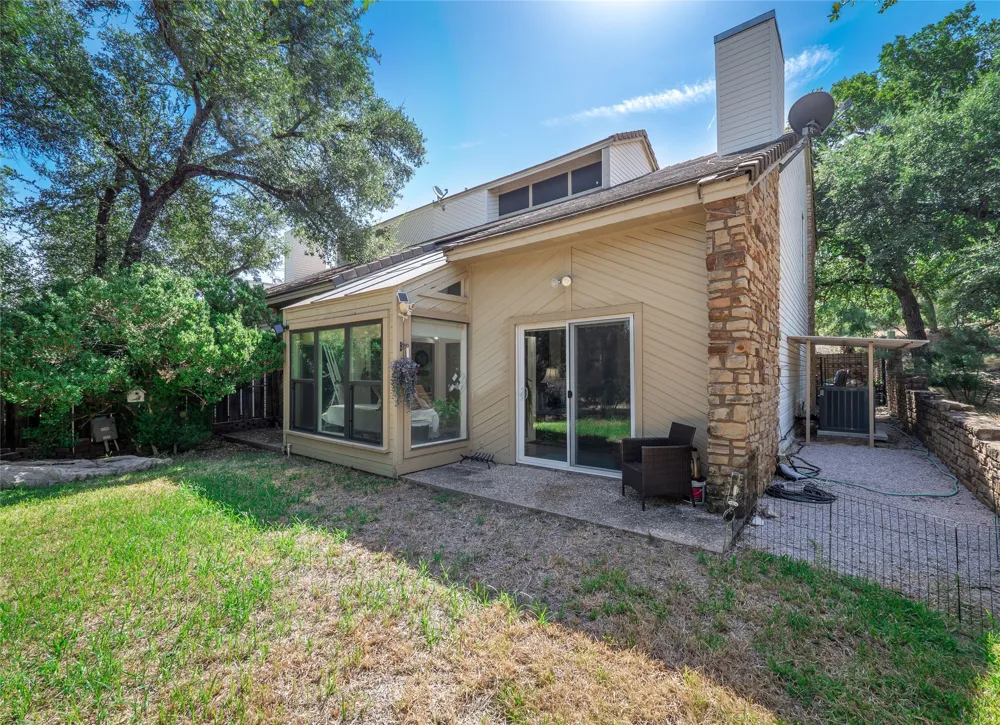 706 Clayton Nolen Drive Horseshoe Bay, TX 78657