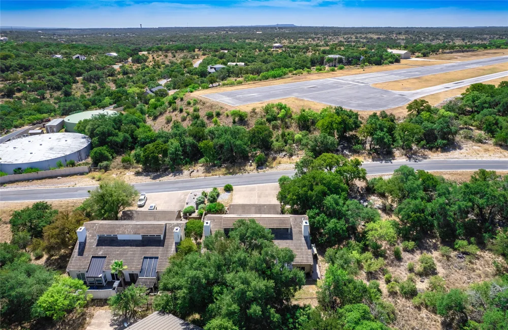 706 Clayton Nolen Drive Horseshoe Bay, TX 78657
