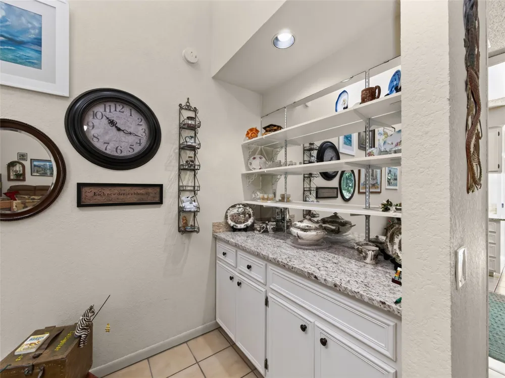 706 Clayton Nolen Drive Horseshoe Bay, TX 78657